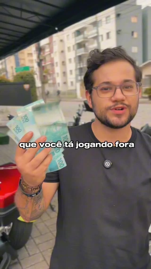 Você sabia que uma carga completa de uma scooter elétrica pode custar menos de R$ 1?